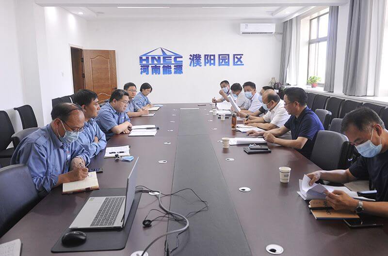 市经开区到我公司召开沉启航天炉装置工作推动会议