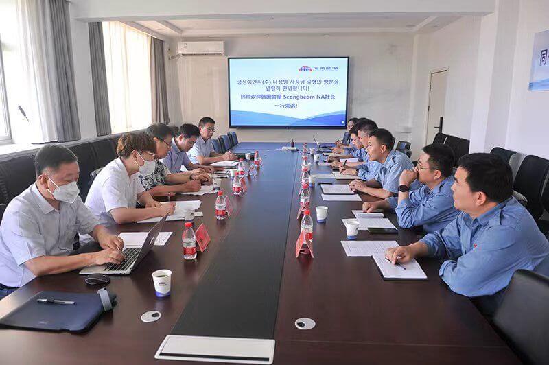 韩国客人到SBOBET利记走访