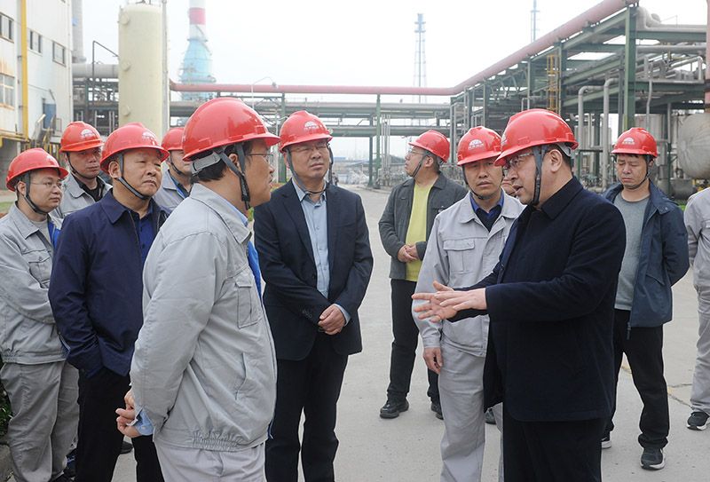 中国平煤神马集团副总经理李本斌到濮阳园区调研